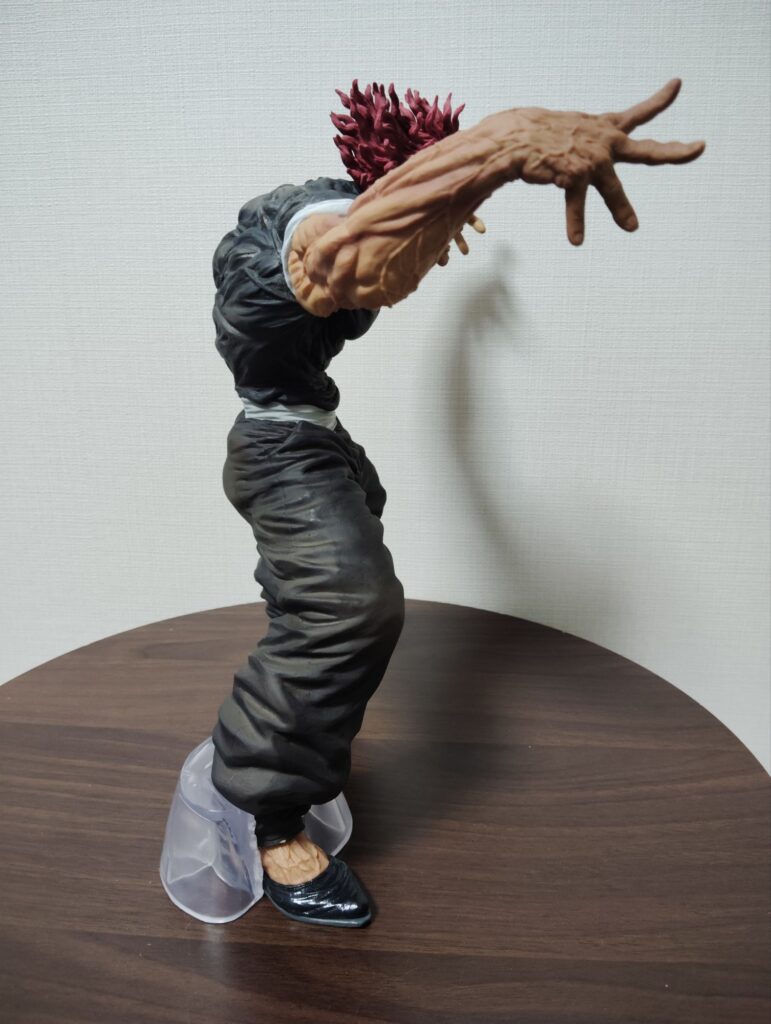 B賞 範馬勇次郎 MASTERLISEッッ!フィギュアの右側からの全体画像